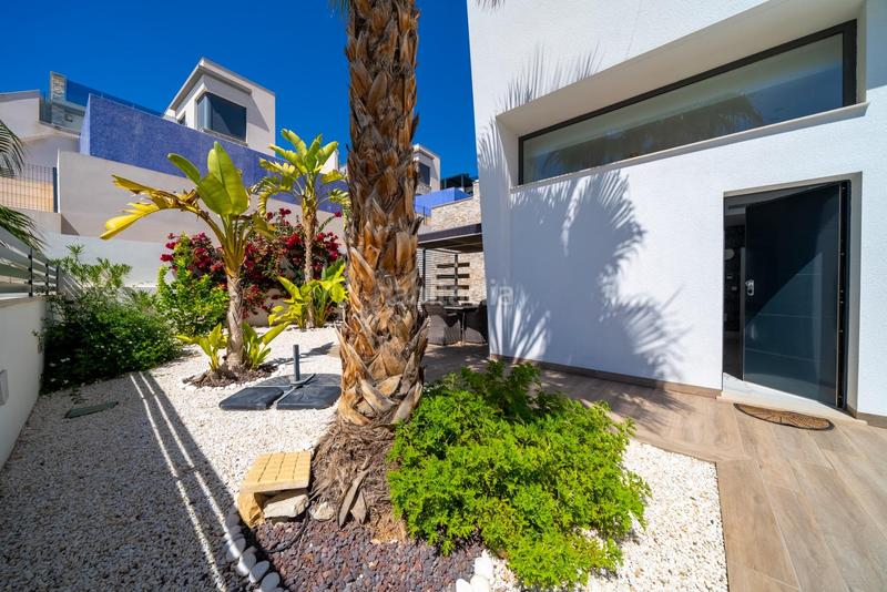 Foto 04bd5e78-cb76-44d0-8c42-f69b37bdf6c9. Miete chalet mit heizung parking pool in balcón de Finestrat-terra marina Finestrat