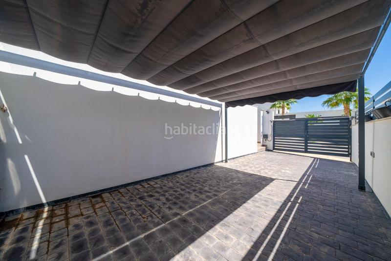 Foto 9a2e6156-7c2f-49c9-a83f-b38af3d9c738. Rent chalet with heating parking pool in balcón de Finestrat-terra marina Finestrat