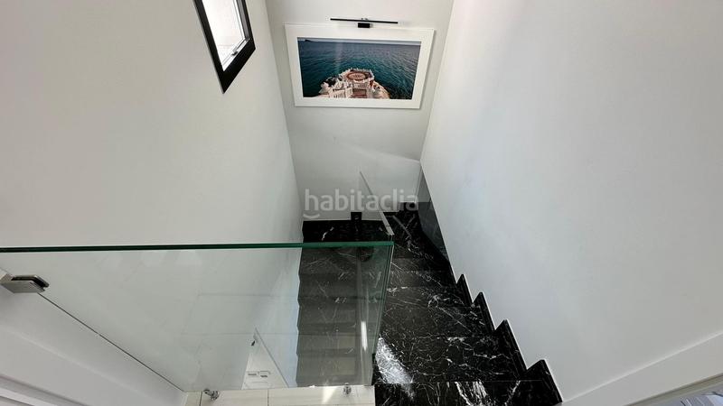 Foto 453cf643-781a-4bf0-925f-895784396435. Alquiler chalet alquiler villa para larga temporada en Finestrat