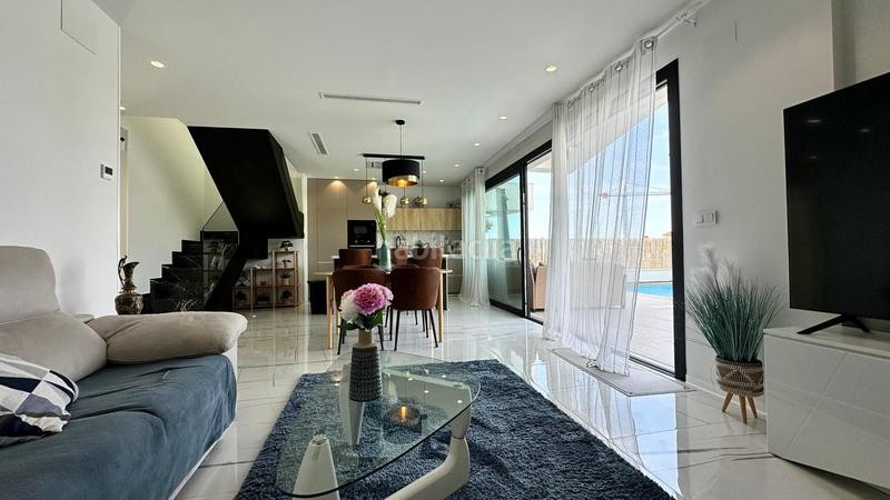 Foto 78aadb81-5d1f-4c1c-8605-33acdbfbb357. Rent chalet with parking pool in balcón de Finestrat-terra marina Finestrat