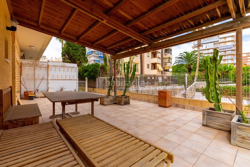 Foto 167dbe07-3c3f-4d66-b1c3-366c2ac9a299. Planta baja excelente apartamento en planta baja con parcela propia a 100 pasos del mar en Campello (el)