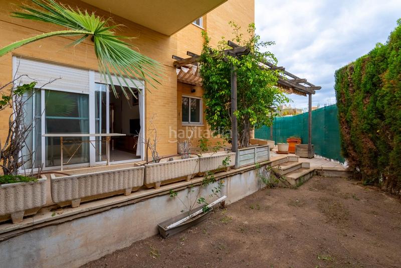 Foto 4d4d548c-d979-4153-8052-019bceea6381. Planta baja excelente apartamento en planta baja con parcela propia a 100 pasos del mar en Campello (el)