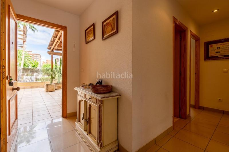 Foto 831057c0-aac7-4a53-a47e-135e1874ca6e. Planta baja excelente apartamento en planta baja con parcela propia a 100 pasos del mar en Campello (el)