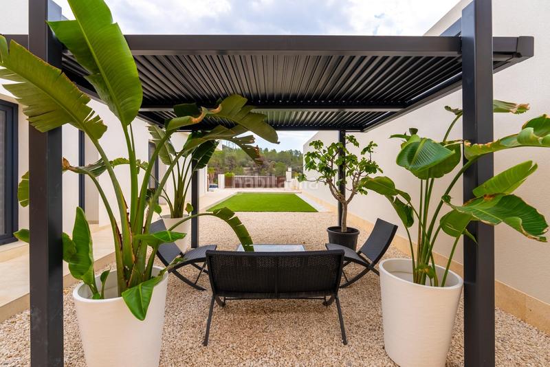 Foto 1e10fb0a-e0bd-4ba0-a017-24b9badecee6. Chalet mit heizung parking in Finestrat pueblo Finestrat