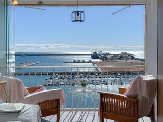 Penthouse in El Acequión. Primerísima linea de playa! increíble ático reformado con impres