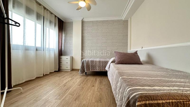 Foto d2adeac4-ea50-47c6-ad9d-94ccc3826f43. Lloguer apartament amb calefacció a Carolinas Bajas Alicante