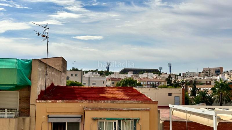 Foto f215ba8b-2d3a-4d31-99ce-949e7e199ce1. Location appartement avec chauffage dans Carolinas Bajas Alicante