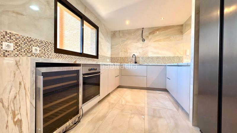 Foto b6261ed8-411d-4cce-a52c-fdce9c9ca3b3. Piso en murtal 4 piso de lujo en el edificio emblemático coblanca 40 con vistas al mar en Benidorm