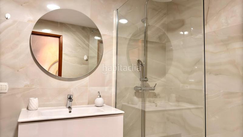 Foto c7eab062-2686-4fb7-b8b9-1c7fd69738e3. Piso en murtal 4 piso de lujo en el edificio emblemático coblanca 40 con vistas al mar en Benidorm