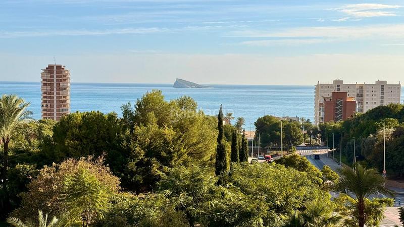 Foto e6043fac-1d45-412c-a99c-f83fb20ab58b. Piso en murtal 4 piso de lujo en el edificio emblemático coblanca 40 con vistas al mar en Benidorm