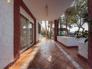Xalet a Desamparados - Hurchillo - Torremendo. Espectacular villa con diseño rústico y vanguardista , los acaba
