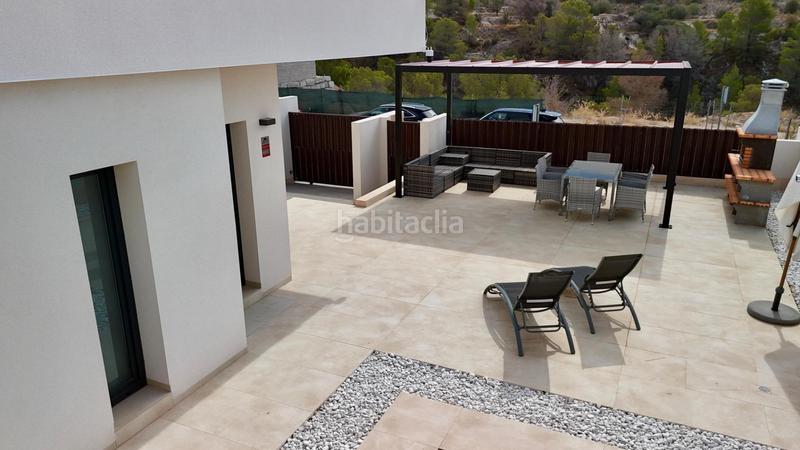 Foto 3e9a4f83-a211-4813-a83e-c9c2510c638b. Alquiler chalet alquiler de larga temporada villa moderna 3 dormitorios en Finestrat