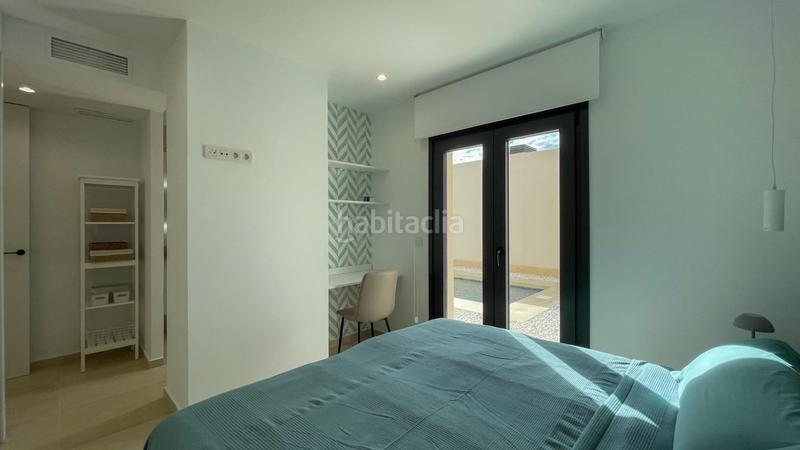 Foto cfb3b8e2-b5ae-4ae0-9d80-bd338ea84764. Alquiler chalet alquiler de larga temporada villa moderna 3 dormitorios en Finestrat