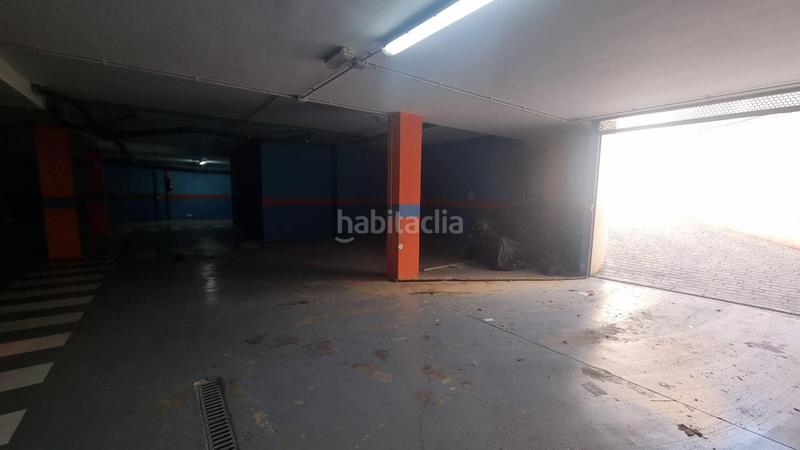 Foto 8e94ea4e-0bb3-43a3-8024-cc80be788377. Parking coche se venden plazas de garaje en nueva en Torrevieja