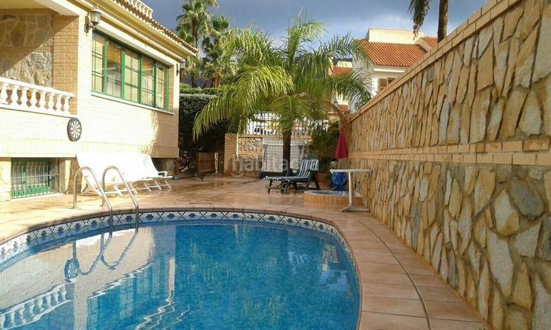Foto 5838b6e6-ca27-41d7-bb46-3f5c3e87e29b. Chalet mit parking pool in Sierra Helada Benidorm