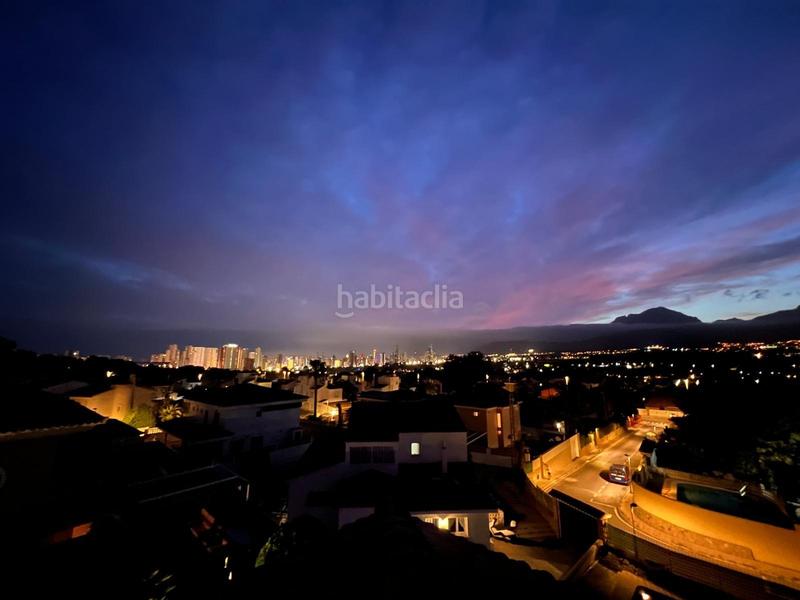 Foto 7842c1c5-84ae-4237-8b84-4e02b8fb8441. Chalet mit parking pool in Sierra Helada Benidorm