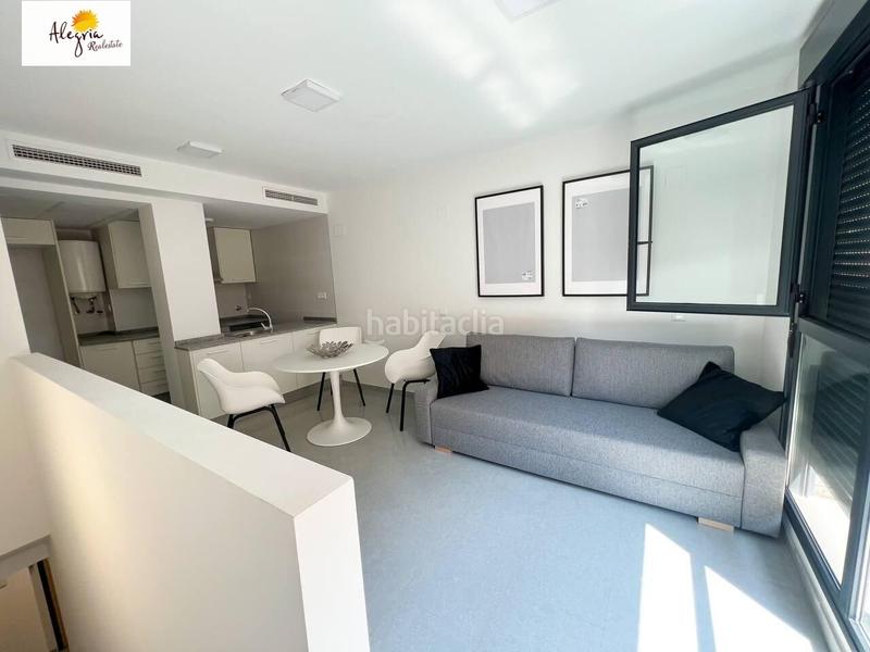 Foto 182d3c5b-afde-4f35-a400-33cac1d6ce75. Affitto duplex con riscaldamento parcheggio in La Constitución-Canaleta Mislata