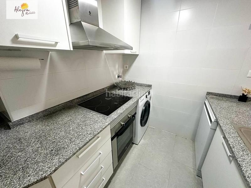 Foto dd7d5430-3b09-41be-addc-f2b5fc10b963. Affitto duplex con riscaldamento parcheggio in La Constitución-Canaleta Mislata