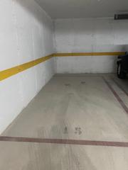 Location Parking voiture  Calle plus ultra. Se alquila plaza de garaje en carolinas altas