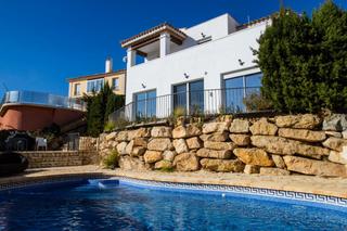 Chalet à Golf Bahía. La villa única en sierra cortina