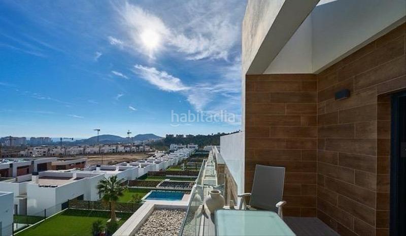 Foto 56560d08-5877-4aee-a362-66a841490653. Towny house with heating parking pool in balcón de Finestrat-terra marina Finestrat