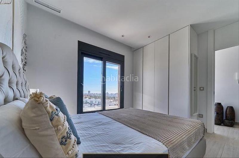 Foto 6cccdeea-e8c4-4bc1-8729-fa2725eafe67. Towny house with heating parking pool in balcón de Finestrat-terra marina Finestrat