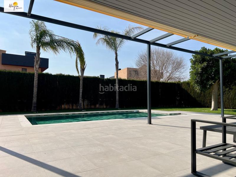 Foto 0a1c3237-72b3-4f71-bda0-5089d66edd9e. Chalet con riscaldamento parcheggio piscina in Torre en Conill-Cumbres de San Antonio Bétera
