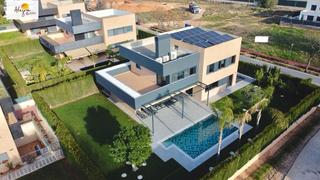 Xalet  Calle cadernera. !!! hightech villa in bétera