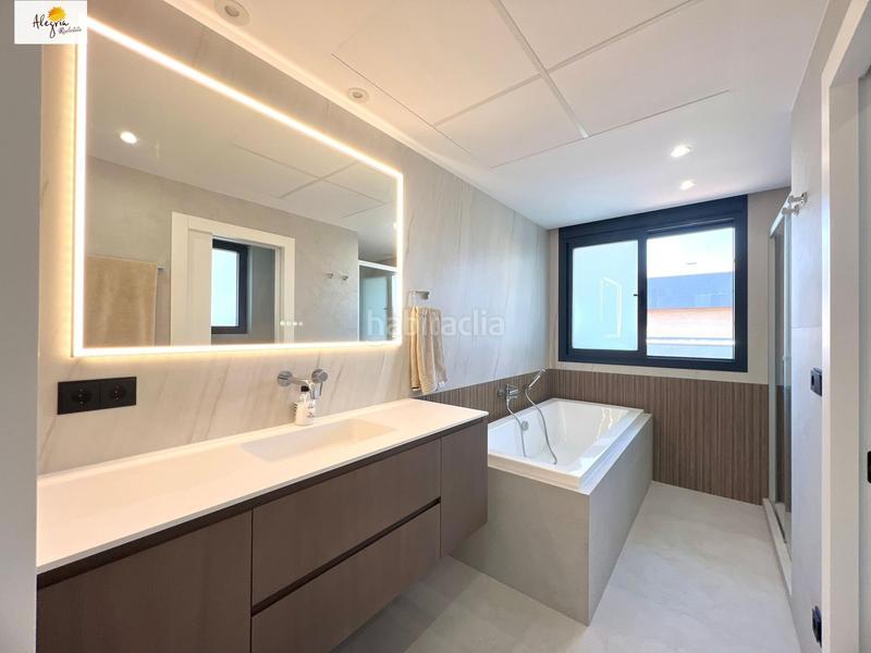 Foto a811dc01-e4c9-474c-84d4-1f86820dcd1f. Chalet con riscaldamento parcheggio piscina in Torre en Conill-Cumbres de San Antonio Bétera