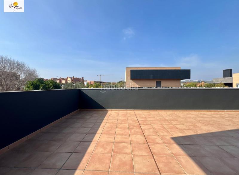 Foto dcf835b5-ad1f-49bb-b333-1484879e5e39. Chalet con riscaldamento parcheggio piscina in Torre en Conill-Cumbres de San Antonio Bétera