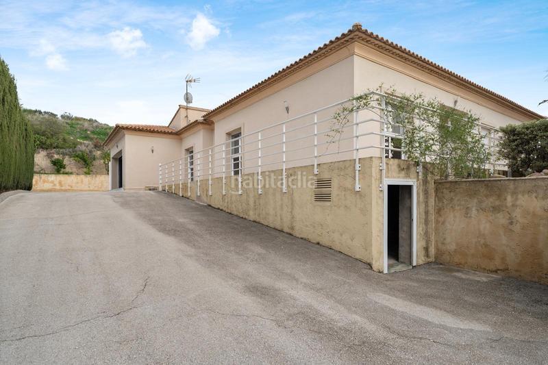 Foto 99f02426-1733-4940-bcbc-5acc5f717150. Location chalet avec chauffage parking piscine dans Calp