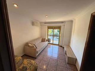 Rent Apartment in Calle san juan de dios 1. Piso  el alquiler cerca de plaza de toros