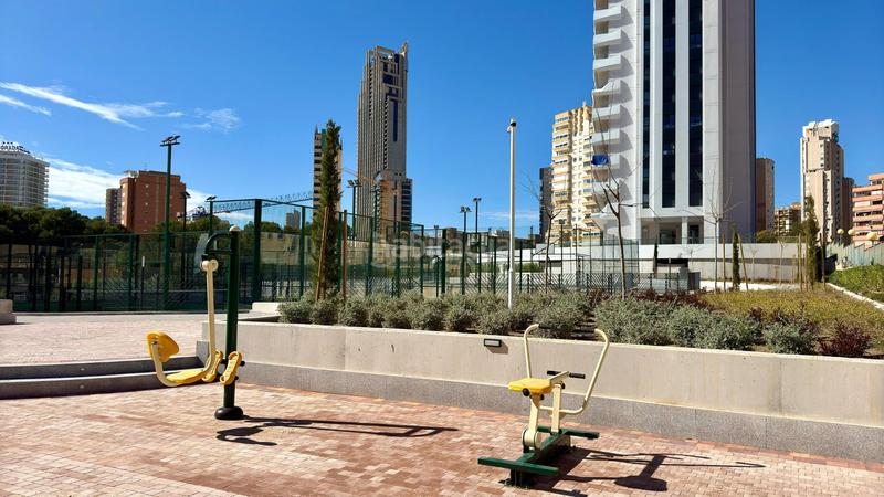 Foto b83cb8fa-9a7f-4930-9fe4-dcb998c25d40. Rent apartment with heating parking pool in Playa Poniente Benidorm