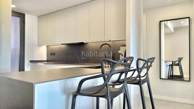 Foto a196ab51-a5c9-4679-8358-722832e00dd3. Alquiler apartamento alquiler por meses urb. beach i, piso con 2 habitaciones en Benidorm