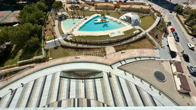 Foto df3f7766-617f-41ab-bdba-e22a49ec0fd4. Alquiler apartamento alquiler por meses urb. beach i, piso con 2 habitaciones en Benidorm
