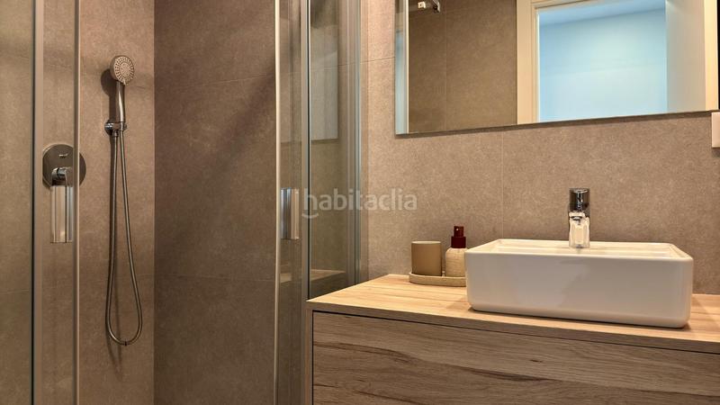 Foto e40462da-7893-4dc1-a079-fcd33452f7e5. Alquiler apartamento alquiler por meses urb. beach i, piso con 2 habitaciones en Benidorm
