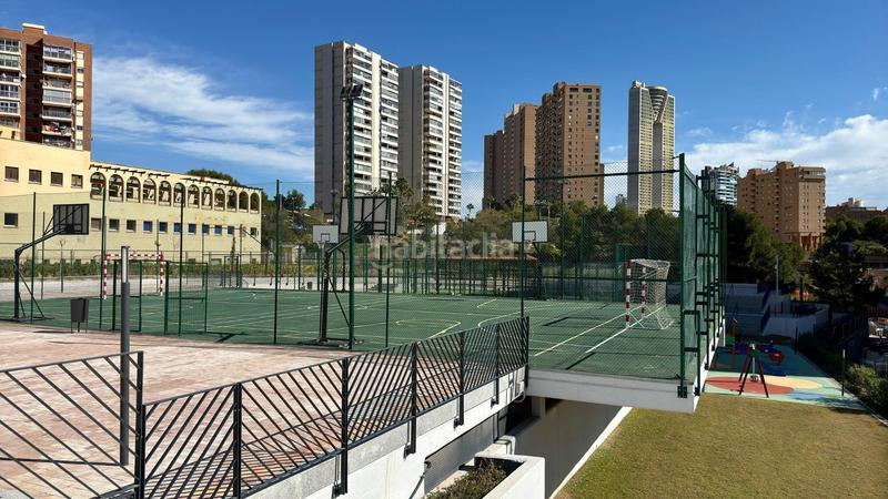 Foto 0482cf96-61ba-4649-b699-9d30e77f7f56. Alquiler apartamento alquiler por meses piso 2 habitaciones en urb. beach en Benidorm