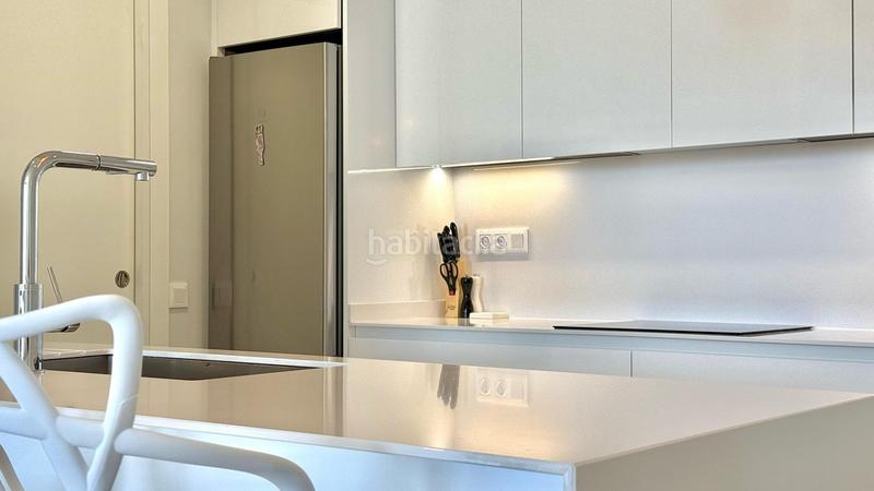Foto 09822a44-964e-4f7a-a4eb-1b9f3a71ac74. Alquiler apartamento alquiler por meses piso 2 habitaciones en urb. beach en Benidorm