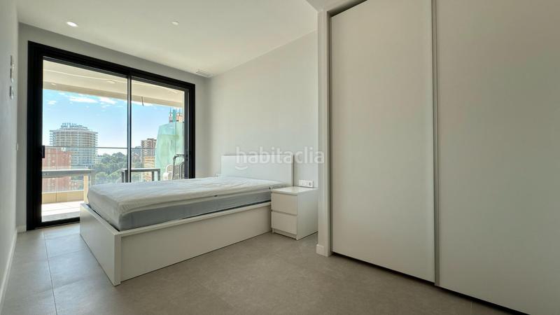 Foto 5cb19994-9644-4471-a4e9-f423caabc4d3. Alquiler apartamento alquiler por meses piso 2 habitaciones en urb. beach en Benidorm