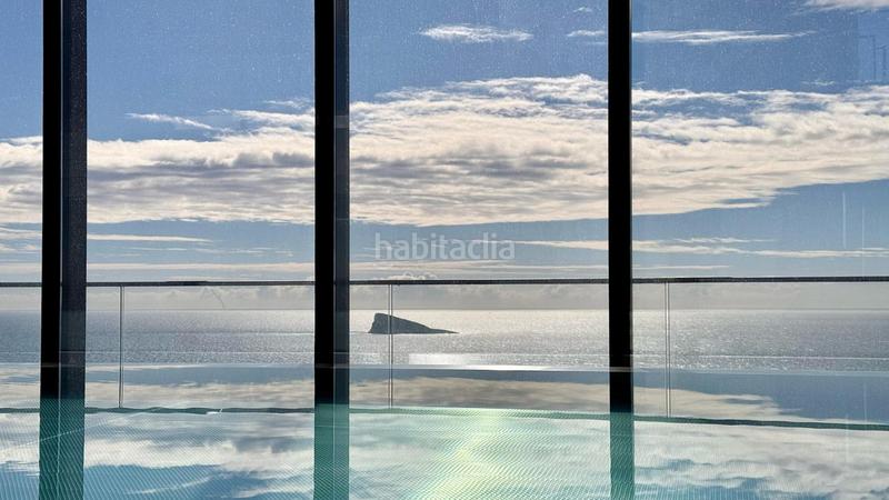 Foto e7f93838-b8ed-4fa8-b553-f9fa18aa9438. Alquiler apartamento alquiler por meses piso 2 habitaciones en urb. beach en Benidorm