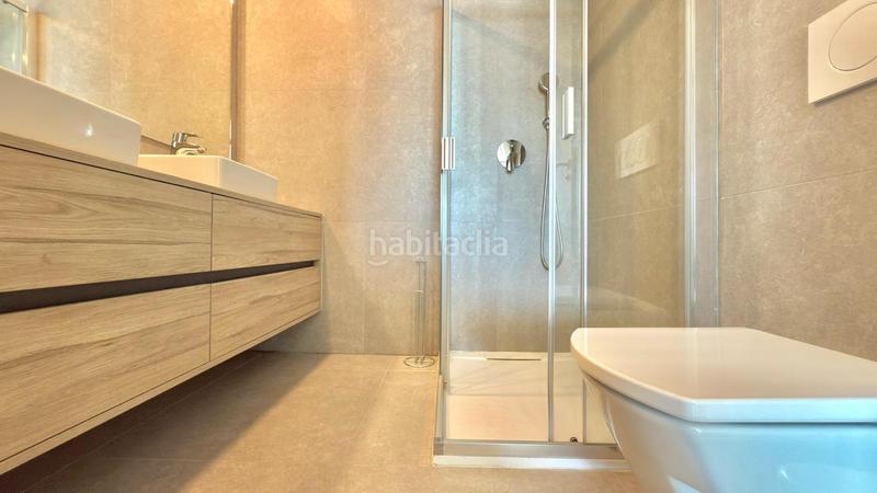 Foto 15422e1c-ffff-4a9e-9abe-e5a225ef3f7f. Miete appartement mit heizung parking pool in Playa Poniente Benidorm