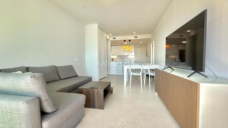 Foto 6feda73a-7756-49b2-bcef-e75fdfecf06d. Miete appartement mit heizung parking pool in Playa Poniente Benidorm