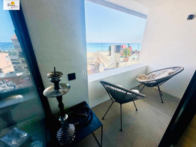 Foto 43c2af2c-14a3-4212-b3ef-b7fb11004d76. Apartamento impresionante apartamento con vistas al mar en venta en Alicante