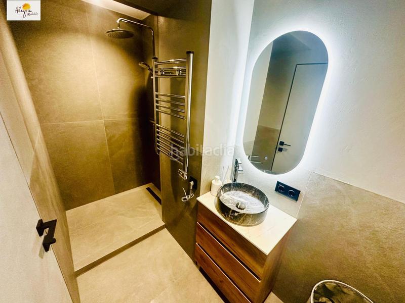 Foto c916e4b1-378e-494f-b6bb-83c4652045b6. Apartamento impresionante apartamento con vistas al mar en venta en Alicante