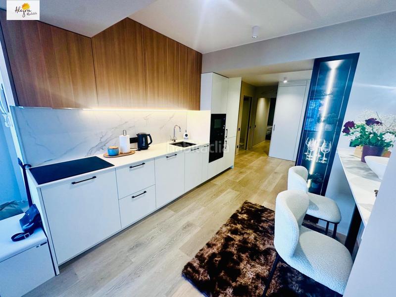 Foto db856736-7488-442d-b6d1-c87f5336b0a0. Apartamento impresionante apartamento con vistas al mar en venta en Alicante