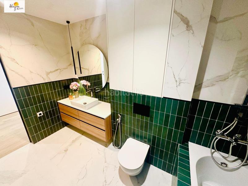 Foto dbc5ae74-b35c-4266-abf6-6a81359ff1a5. Apartamento impresionante apartamento con vistas al mar en venta en Alicante