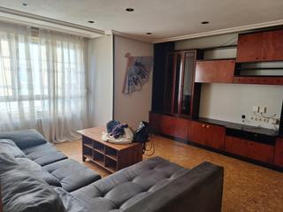 Etagenwohnung in Viella-Granda-Meres. Amplio piso en colloto  oportunidad única