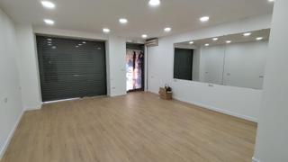 Miete Geschäftsraum  Calle calle de polux. Se alquila este magnífico local comercial en el barrio la florid