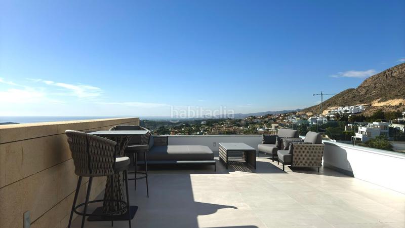 Foto 8478b29c-2fb0-4993-a037-b8e8184cfdf4. Chalet with heating parking pool in Golf Bahía Finestrat