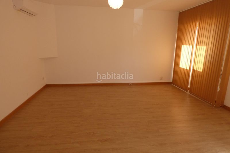 Foto 811740d8-b8d1-4b11-8091-004f2da95c97. Casa adossada a pintor sorolla \"salafranca\" 40 a San Juan de Alicante